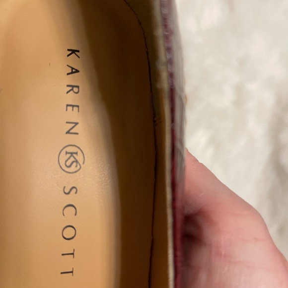 EUC Karen Scott heels 👠 👠🌸🌸👠👠 - Picture 7 of 8